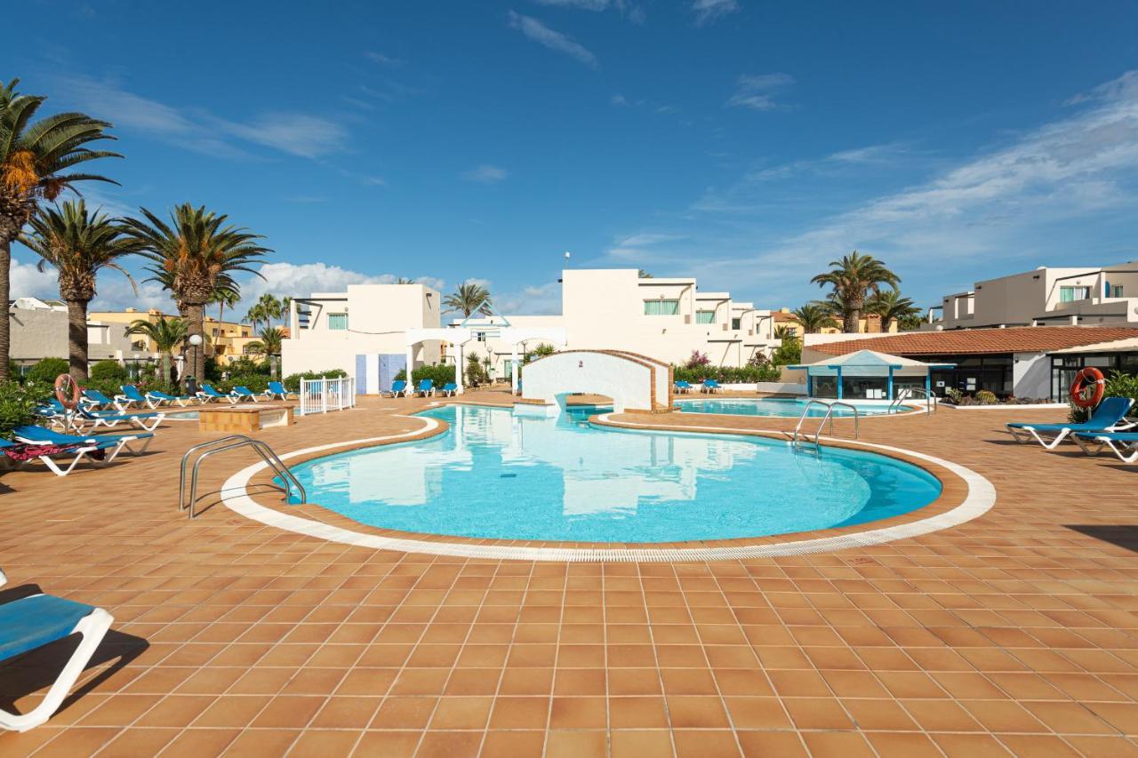 Homeforguest 15 Con Terraza Y Piscina En Apartamento Corralejo