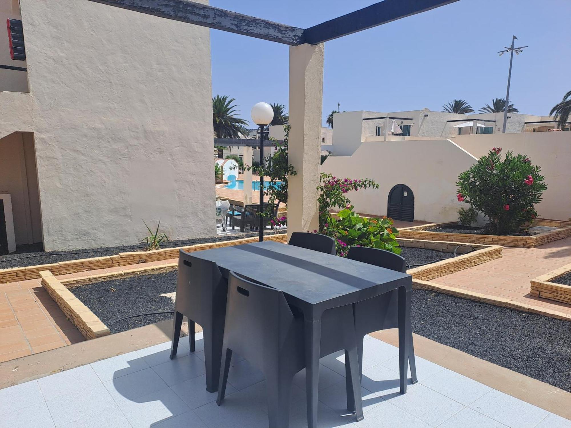 Homeforguest 15 Con Terraza Y Piscina En Apartament *